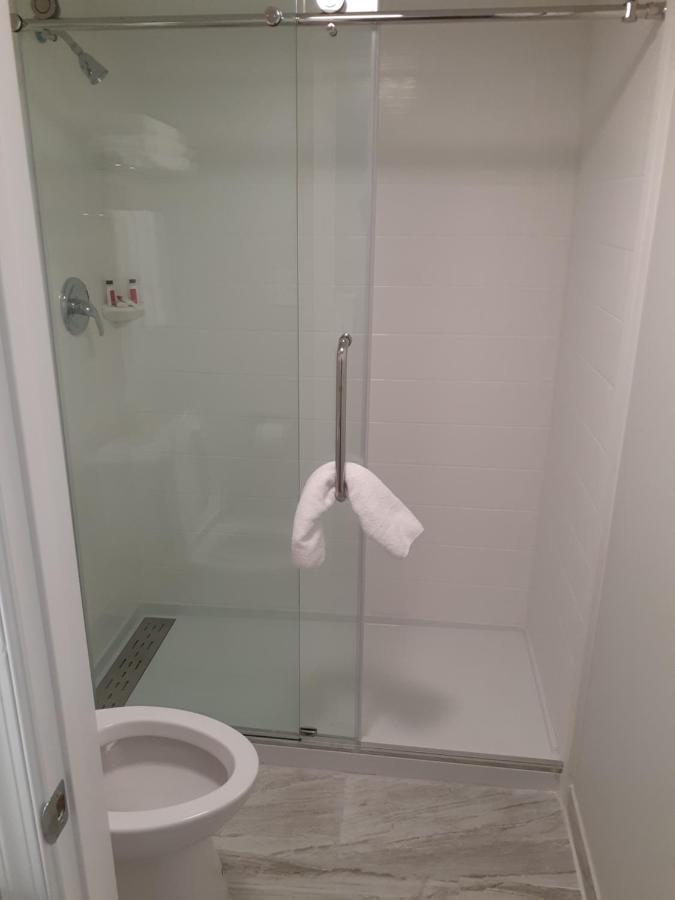 Travelodge By Wyndham Virginia Bay Hotel Virginia Beach